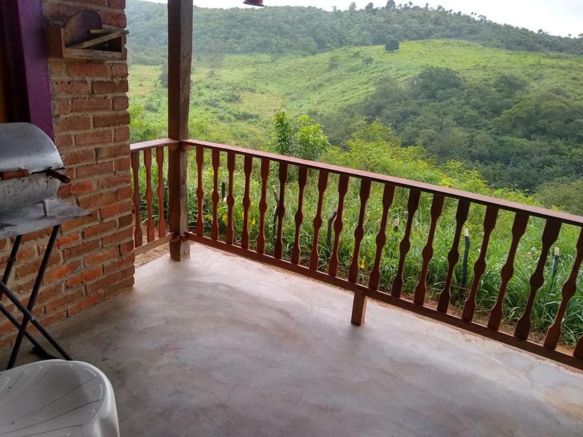Chale Com Vista Privilegiada Piloes Exterior foto